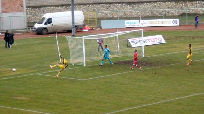 Bayburt Spor Ayvalıkgücü Spor 3