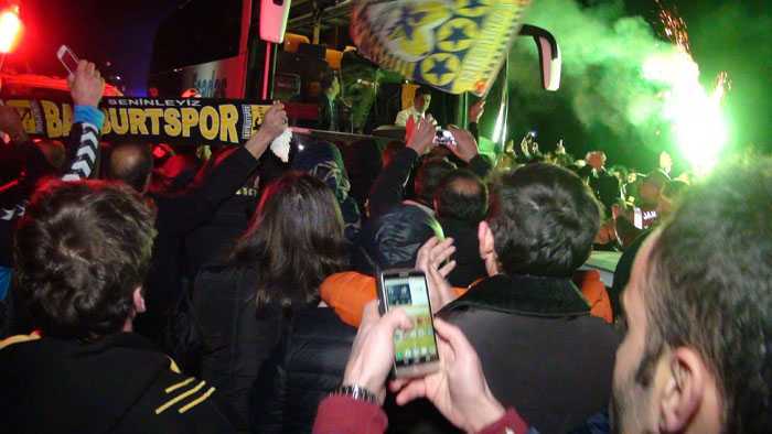 Fenerbahçe Bayburt'ta 16