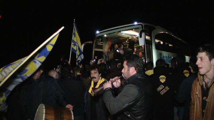 Fenerbahçe Bayburt'ta 18