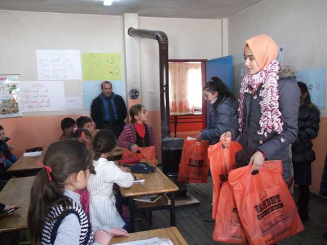 Bayburt'ta Kardeş Köy Okullarına Ziyaret 7
