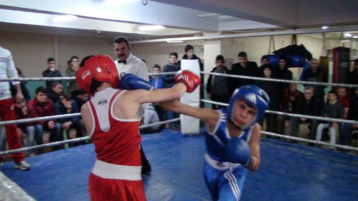 Bayburttaki Boks Organizasyonu Nefesleri Kesti 6