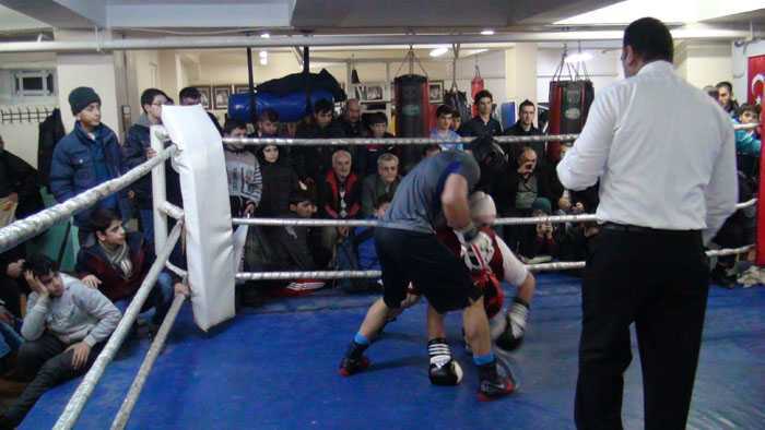 Şipal Kardeşlerden İnanılmaz Boks Gösterisi12