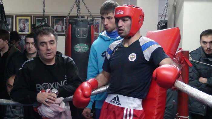 Şipal Kardeşlerden İnanılmaz Boks Gösterisi9