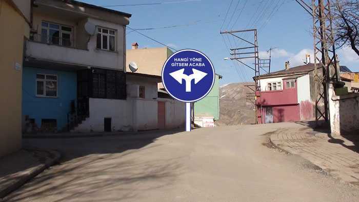 Bayburt'ta Yön Tabelası Sorunu 3