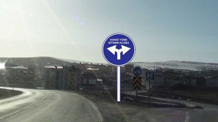 Bayburt'ta Yön Tabelası Sorunu 8