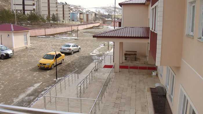 Burada Yaşam Engel Tanımıyor 4