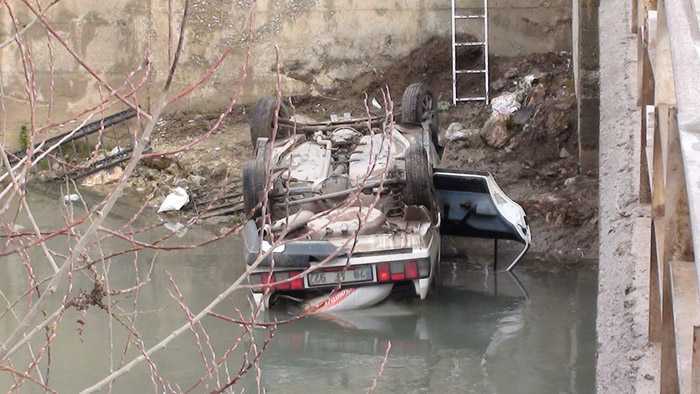 Bayburtta Kaza Yapan Araç Çoruh Nehrine Uçtu 8