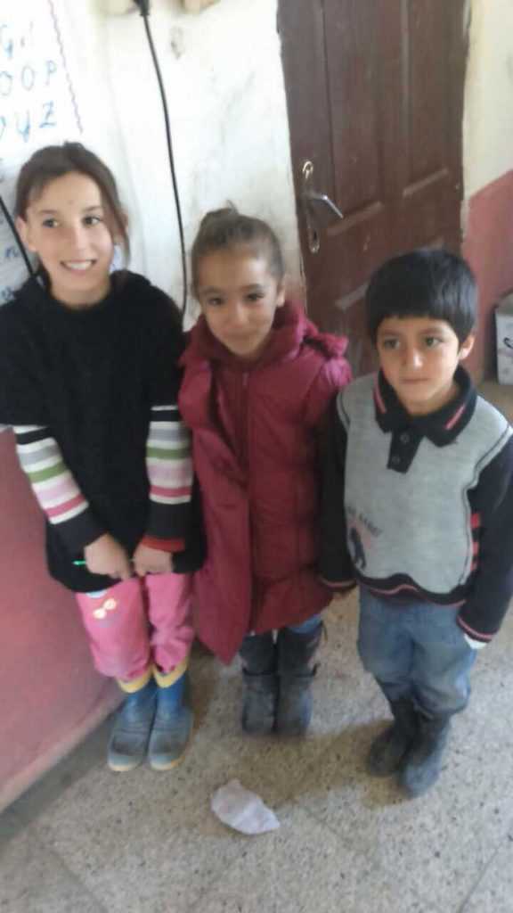 Demirözü Belediyesinden Van’a Uzaman Yardım Eli 11