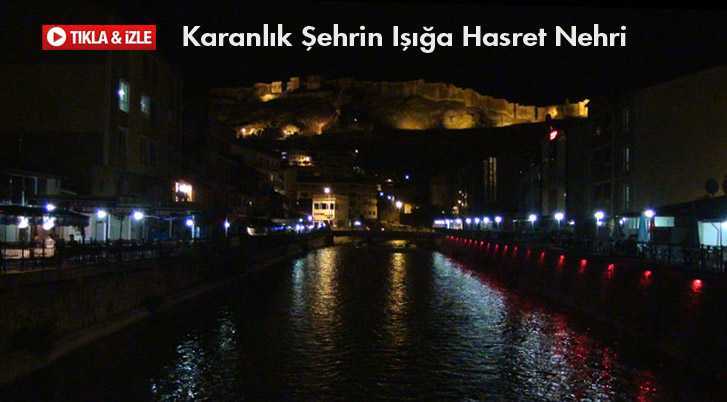 Karanlıkta Gizlenen Çoruh Nehri