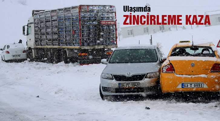 Kop Dağı Geçidinde Araçlar Birbirine Girdi