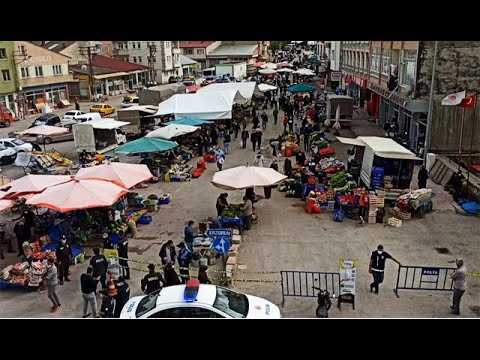 Bayburt’ta halk pazarında "koronavirüs" kuyruğu – 18/05/2020