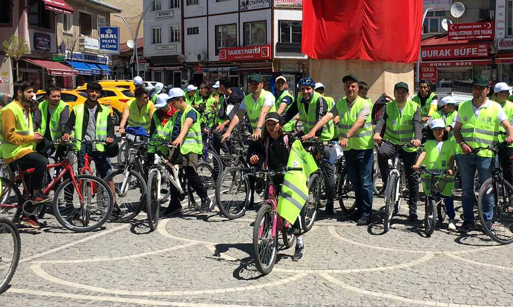 Bayburt’ta 10. Yeşilay Bisiklet Turu düzenlendi