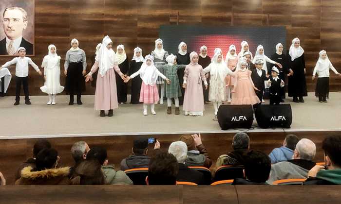 Bayburt’ta Anadolu Gençlik Derneği’nden Mekke’nin Fethi Programı