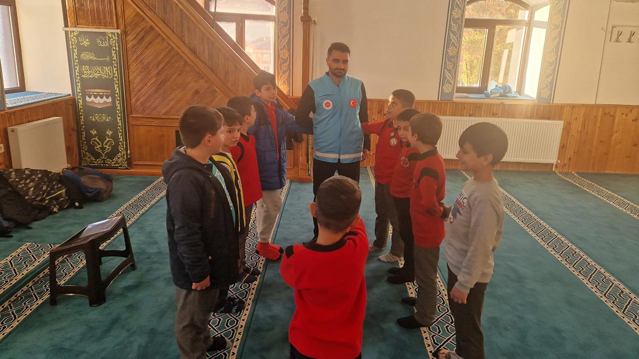 Bayburt’ta Gençlik ve Çocukluk Bir Araya Geldi: Diyanet’in Özel Projesi