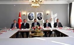 Valiler düzensiz göçle mücadele etmek için bir araya geldi