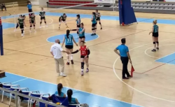 Bayburt Gençlik Merkezi kadın voleybol takımı final grubuna yükselmeyi başardı