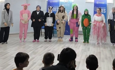 Bayburt’ta anaokulu öğrencilerine kitap sevgisi aşılamak amacıyla etkinlik düzenlendi