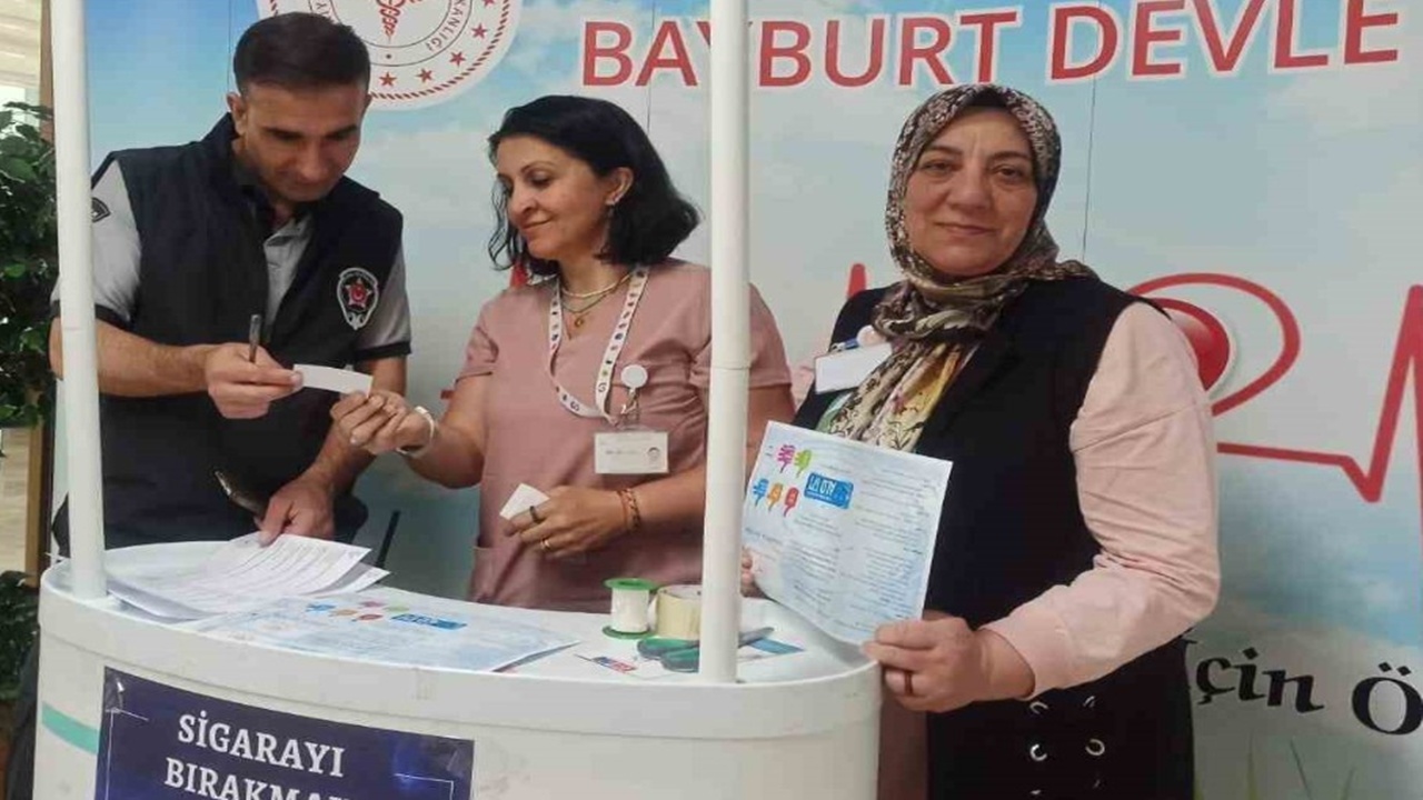 31 Mayıs Dünya Tütünsüz Günü kapsamında Bayburt’ta tünün zararları anlatıldı