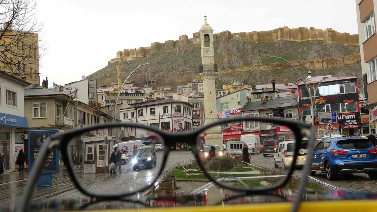 Bayburt’ta Yağmur Alarmı: Hafta Boyunca Gök Gürültülü Sağanak Bekleniyor