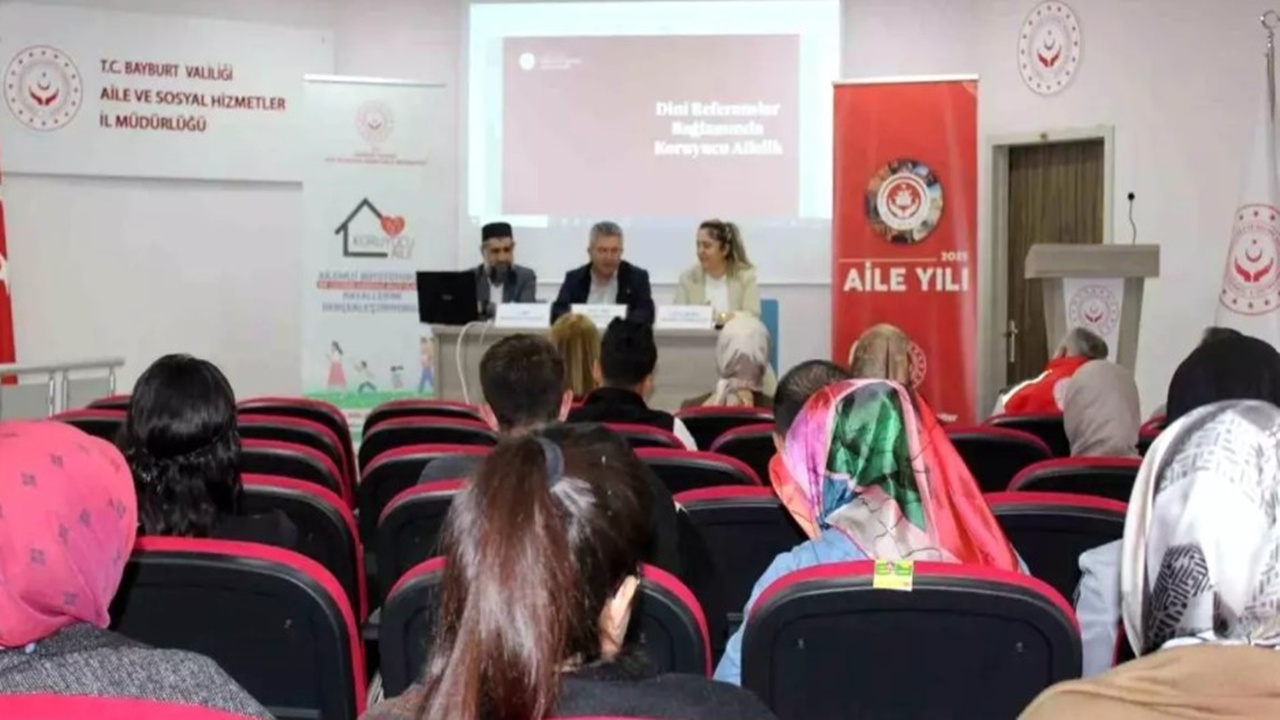 Bayburt’ta ‘Koruyucu Aile’ Söyleşisi