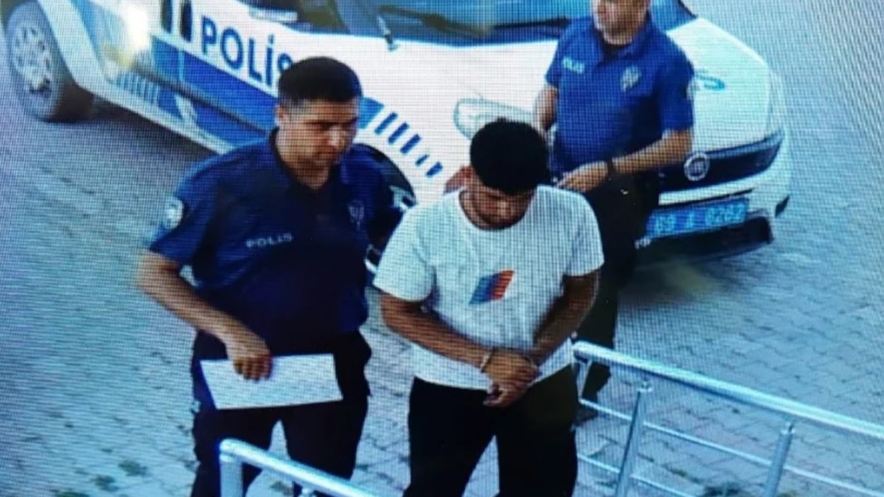 Bayburt Demirözü’nde Motosiklet Hırsızları Kıskıvrak Yakalandı