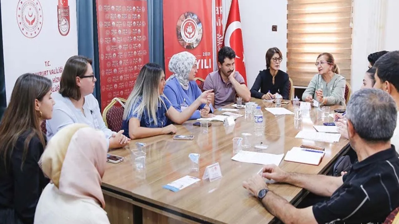 Bayburt Üniversitesi’nden Yaşlılık Politikalarına Akademik Katkı