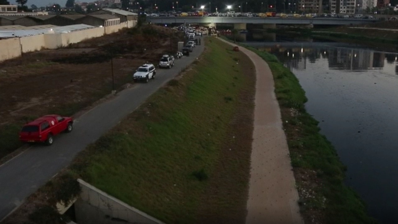Cezayir’de Feci Kaza: Otobüs Dereye Düştü, 18 Ölü