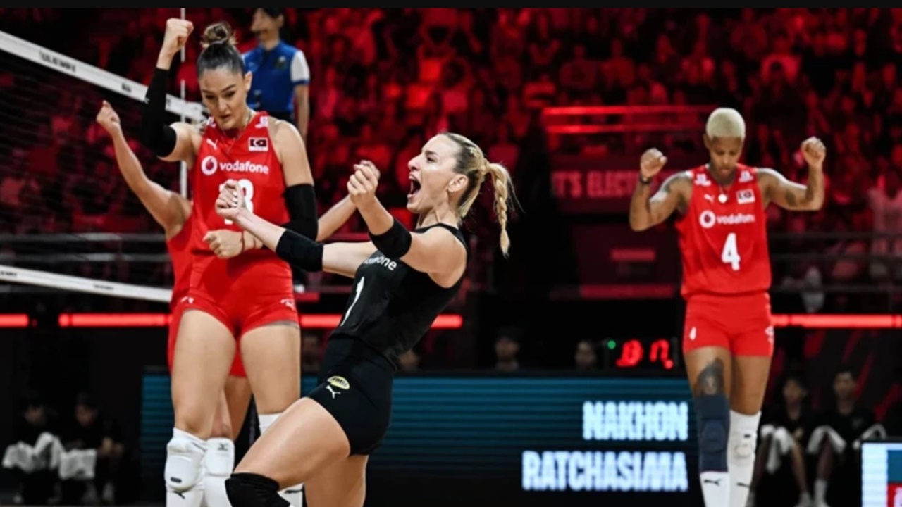 Filenin Sultanları Şampiyonaya Fırtına Gibi Başladı: İspanya’yı 3-0 Mağlup Etti