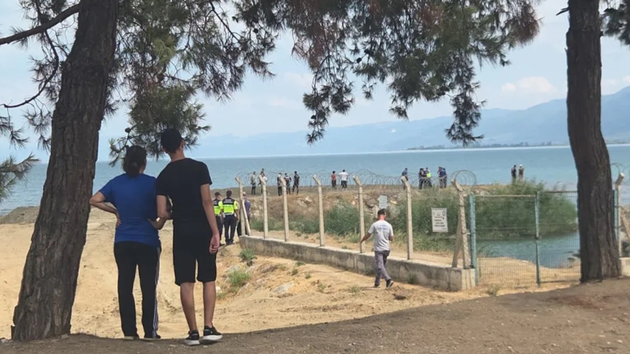 İznik Gölü’nde 6 Yaşındaki Çocuk Kayboldu: Ekipler Seferber Oldu